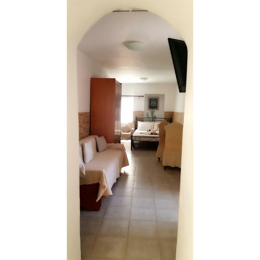 Holiday home Penny's In The Heart Of Poros *